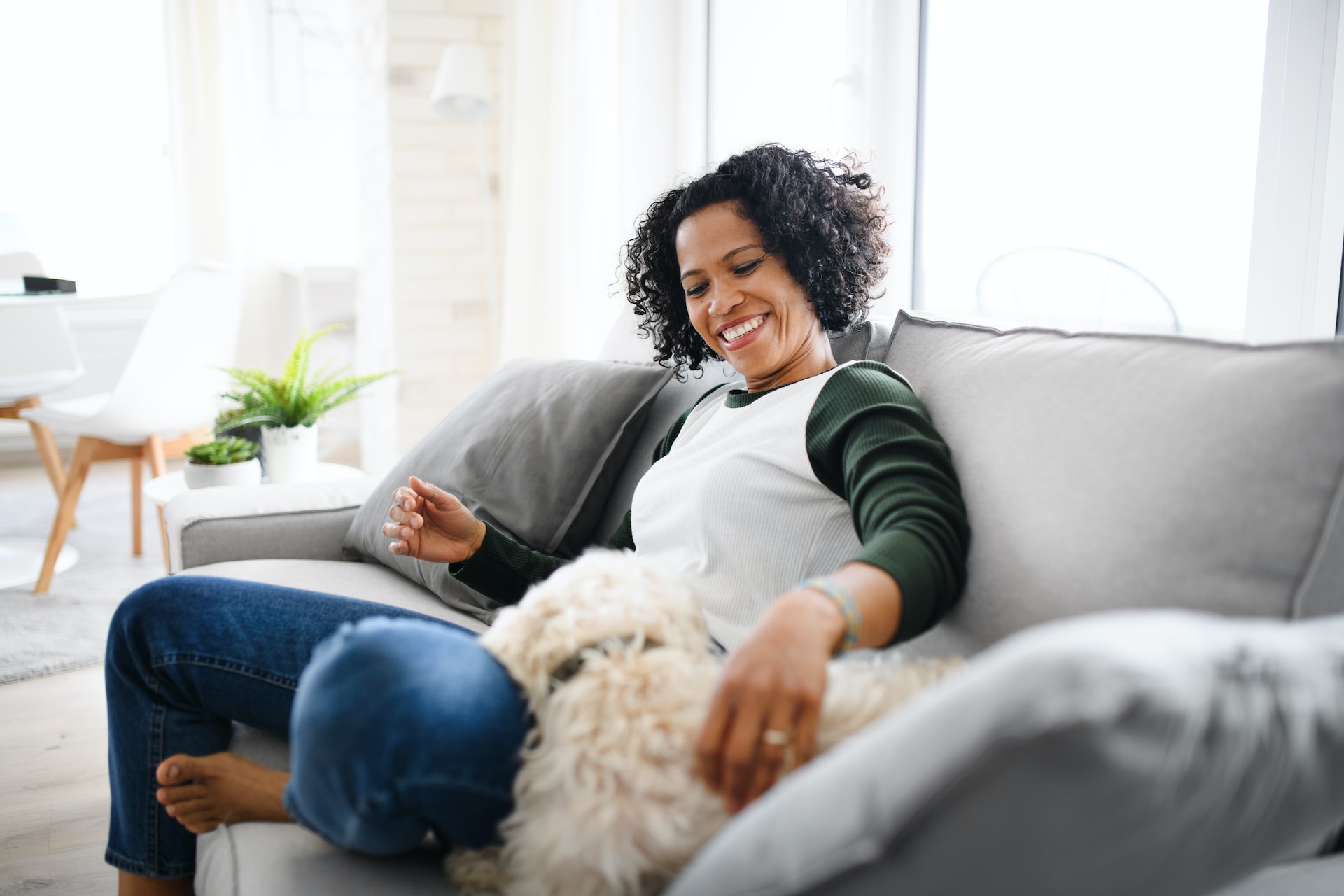 woman-with-dog